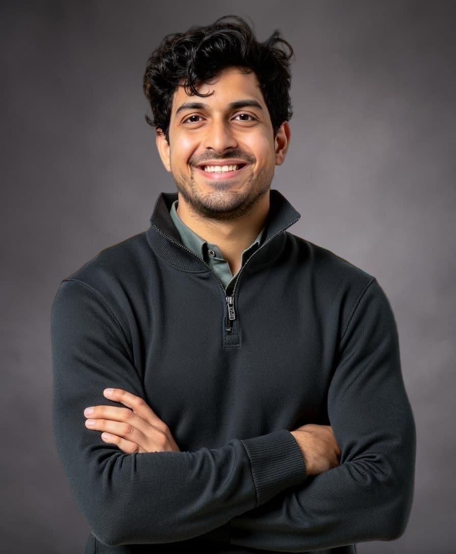 Apoorv headshot